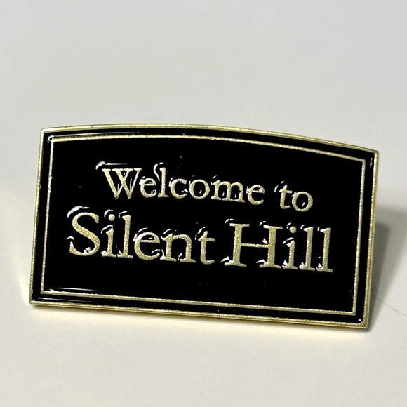 Silent Hill - “Welcome to Silent Hill” Sign Pin 😶🌫️✂️🔺 - Picture 1 of 7